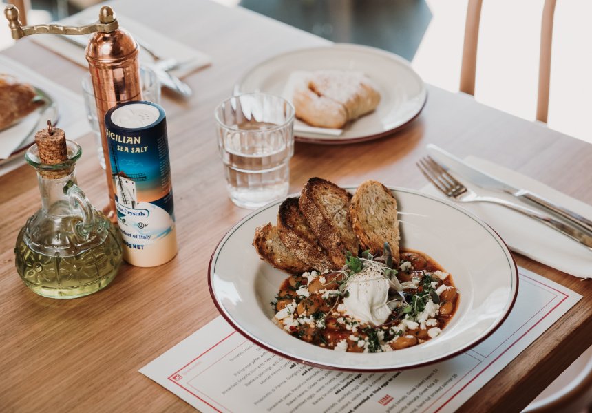 What Makes Laikon Delicatessen a Favorite Spot for Food Lovers